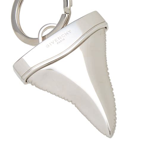 Givenchy Shark Tooth Keyring In Silver 